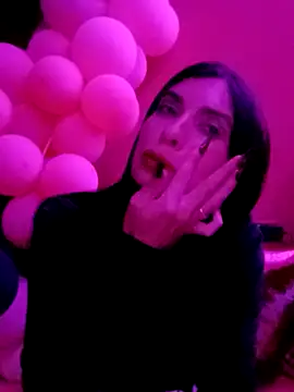 Chicavixy online show from 11/16/25, 11:30