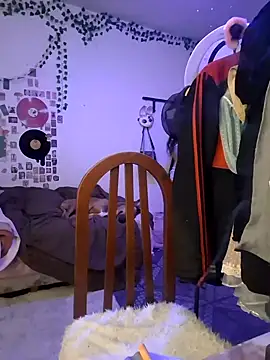 Snapshot of xlalitaxxx chatting on 01/07/25, 05:01 xlalitaxxx online show from 01/07/25, 05:01