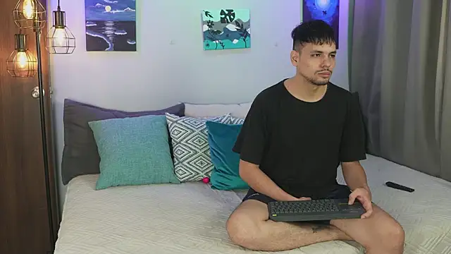 Cleoanubis- online show from 10/31/25, 06:10