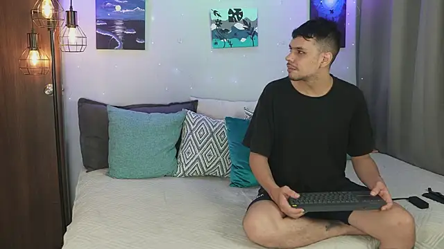 Cleoanubis- online show from 10/30/25, 07:50