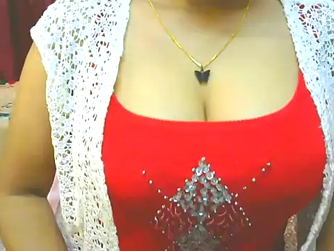 Snapshot of ishmita99 chatting on 01/19/25, 06:53 ishmita99 online show from 01/19/25, 06:53