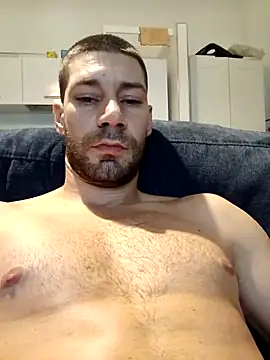 litleboy92 online show from 11/13/25, 11:41