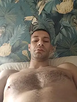 litleboy92 online show from 03/18/26, 02:37