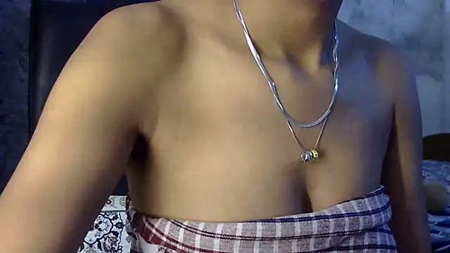 lola-   online show from 02/13/26, 04:29