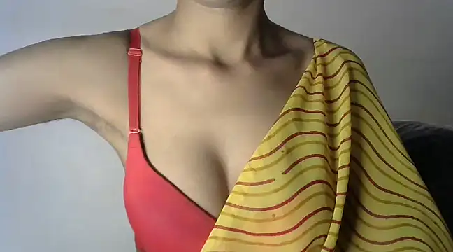 lola-   online show from 12/03/24, 07:06