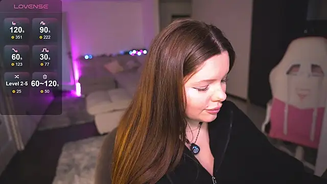 Snapshot of Your_Sweet_Julia chatting on 02/05/26, 05:25 Your Sweet Julia online show from 02/05/26, 05:25