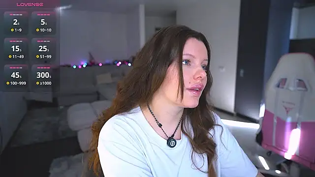 Snapshot of Your_Sweet_Julia chatting on 03/24/26, 04:45 Your Sweet Julia online show from 03/24/26, 04:45