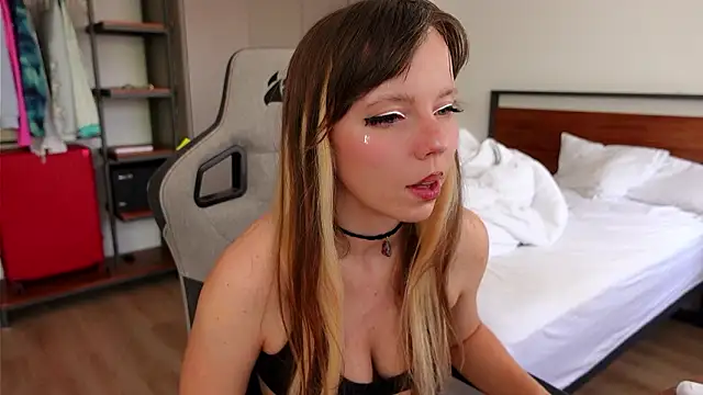 Ayra Lust online show from 02/28/26, 05:23