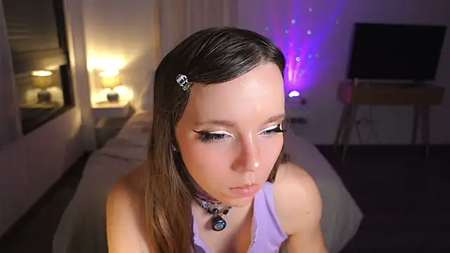 Snapshot of Ayra_Lust chatting on 06/08/26, 01:28 Ayra Lust online show from 06/08/26, 01:28