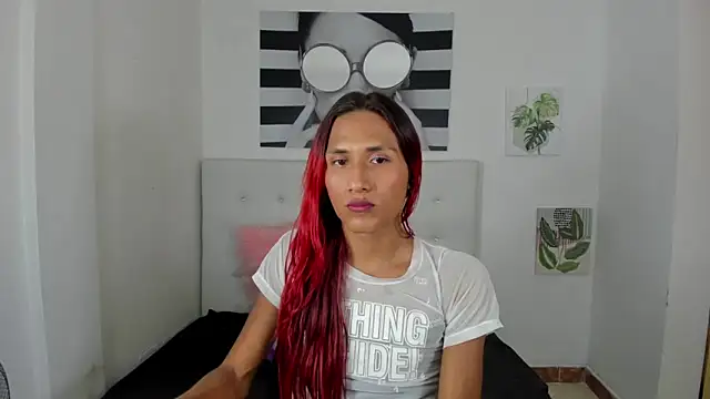 Brisahott online show from 11/06/25, 01:42