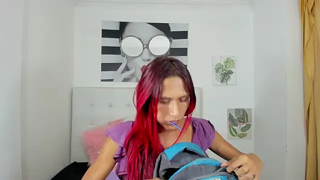 Brisahott online show from 10/30/25, 08:28