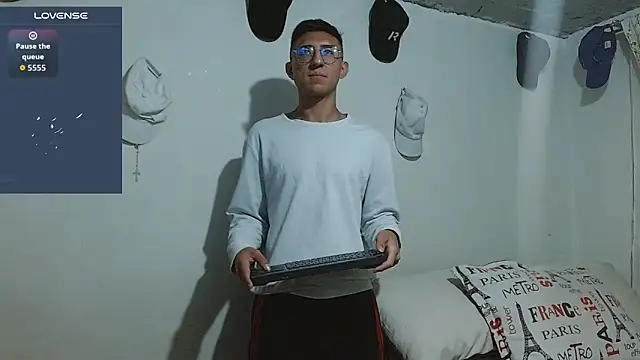 samfox  online show from 03/13/26, 11:26