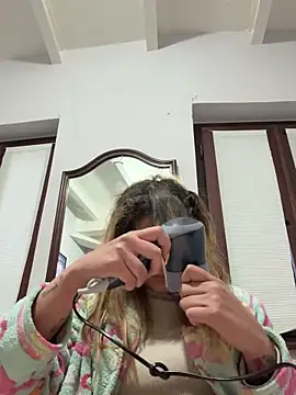 andreinitahg online show from 12/18/25, 07:35