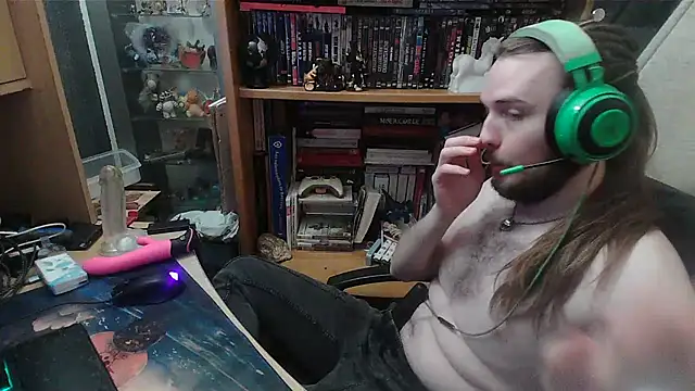 nicolasdumand21 online show from 02/21/25, 05:09