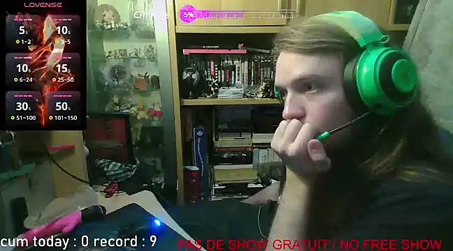 nicolasdumand21 online show from 12/13/24, 10:55