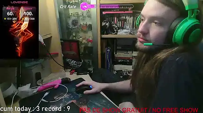 nicolasdumand21 online show from 12/13/24, 07:53