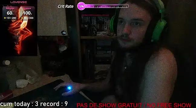 nicolasdumand21 online show from 12/09/24, 07:29