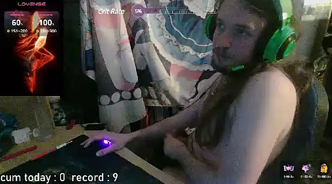 nicolasdumand21 online show from 12/02/24, 04:15