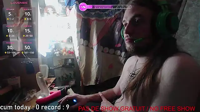 nicolasdumand21 online show from 01/25/25, 09:57