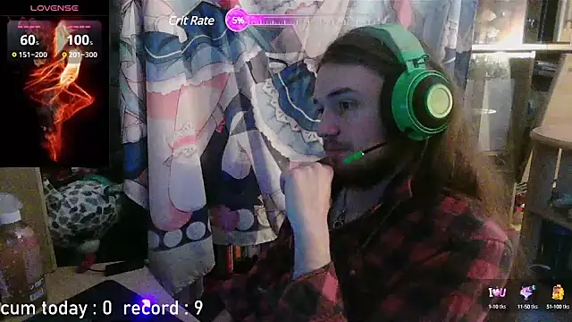 nicolasdumand21 online show from 12/05/24, 01:33