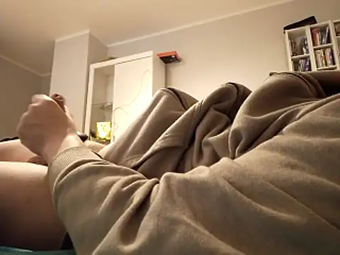 larsgessner30 online show from 11/30/25, 12:22