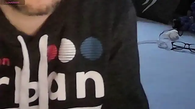 larsgessner30 online show from 03/01/26, 06:13