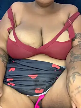 carolfogosa online show from 04/19/26, 04:24