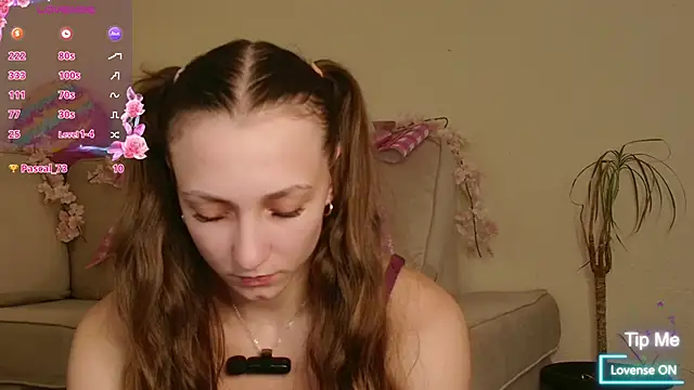 Milky flexy cat online show from 05/09/26, 03:48