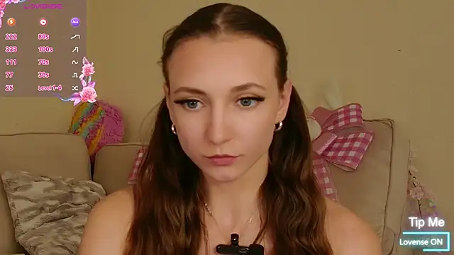 Milky flexy cat online show from 06/01/26, 01:55