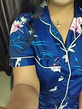 Tanvi-patil online show from 01/11/26, 05:53