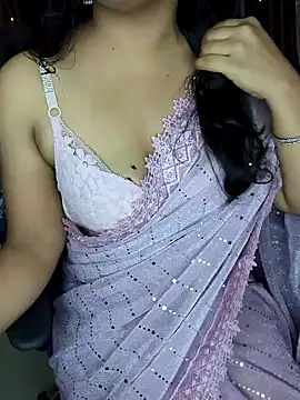 Snapshot of Tanvi-patil chatting on 01/07/25, 05:09 Tanvi-patil online show from 01/07/25, 05:09