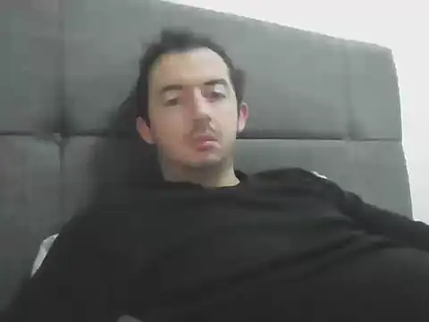 laynufff online show from 11/12/25, 06:06