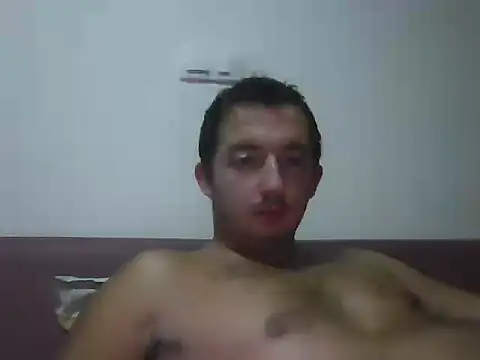 Snapshot of laynufff chatting on 09/16/25, 05:14 laynufff online show from 09/16/25, 05:14