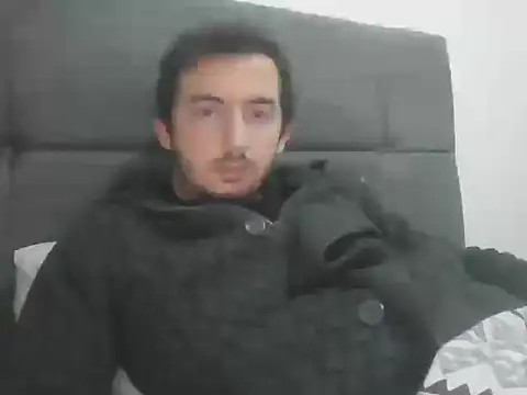 laynufff online show from 11/29/25, 05:57