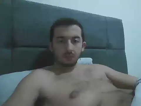 laynufff online show from 12/17/25, 05:07