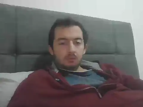 laynufff online show from 11/26/25, 07:52