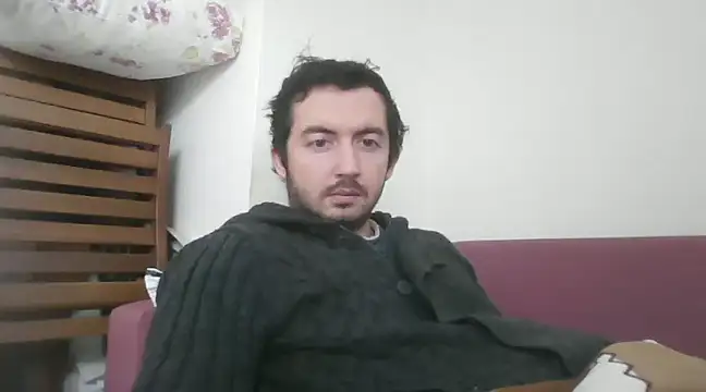 Snapshot of laynufff chatting on 02/03/25, 11:42 laynufff online show from 02/03/25, 11:42