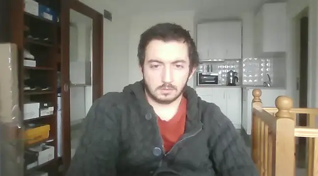 Snapshot of laynufff chatting on 02/11/25, 12:47 laynufff online show from 02/11/25, 12:47