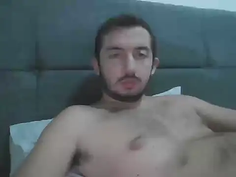 laynufff online show from 10/31/25, 04:58