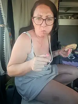cuplubijoanna online show from 03/18/25, 03:55