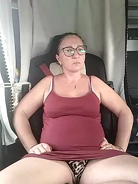 cuplubijoanna online show from 09/27/25, 10:21