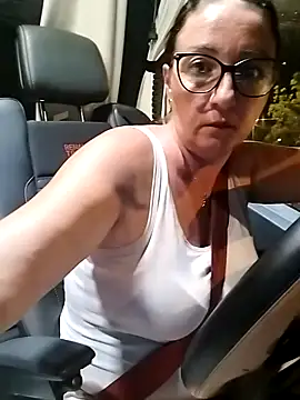 Snapshot of cuplubijoanna chatting on 07/20/26, 03:25 cuplubijoanna online show from 07/20/26, 03:25