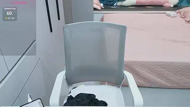 Snapshot of palzkybi123 chatting on 10/04/25, 07:21 palzkybi123 online show from 10/04/25, 07:21