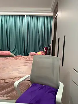 palzkybi123 online show from 02/03/26, 02:00