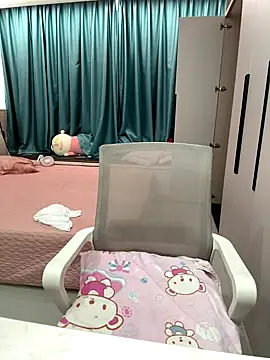 Snapshot of palzkybi123 chatting on 10/05/25, 05:20 palzkybi123 online show from 10/05/25, 05:20