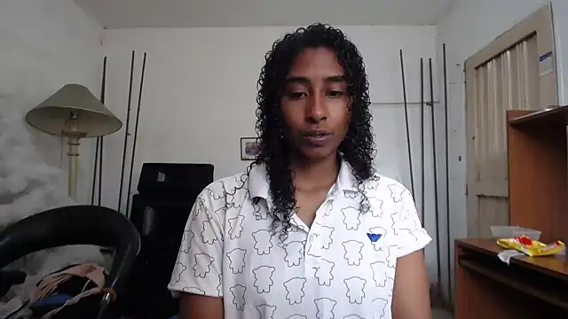 yohatinelly07 online show from 11/29/25, 04:29