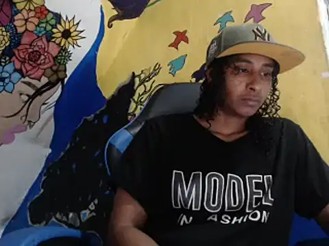 yohatinelly07 online show from 09/18/25, 01:19