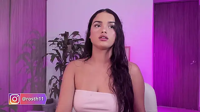 rossth1 online show from 10/18/25, 07:16