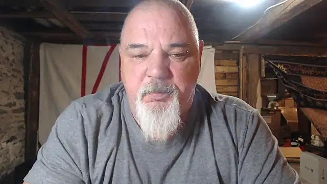 Snapshot of Newfiesausage1972 chatting on 03/15/26, 11:17 Newfiesausage1972 online show from 03/15/26, 11:17