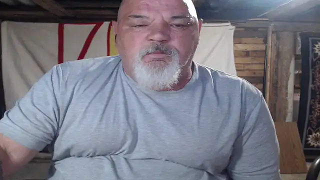 Snapshot of Newfiesausage1972 chatting on 06/07/26, 09:47 Newfiesausage1972 online show from 06/07/26, 09:47